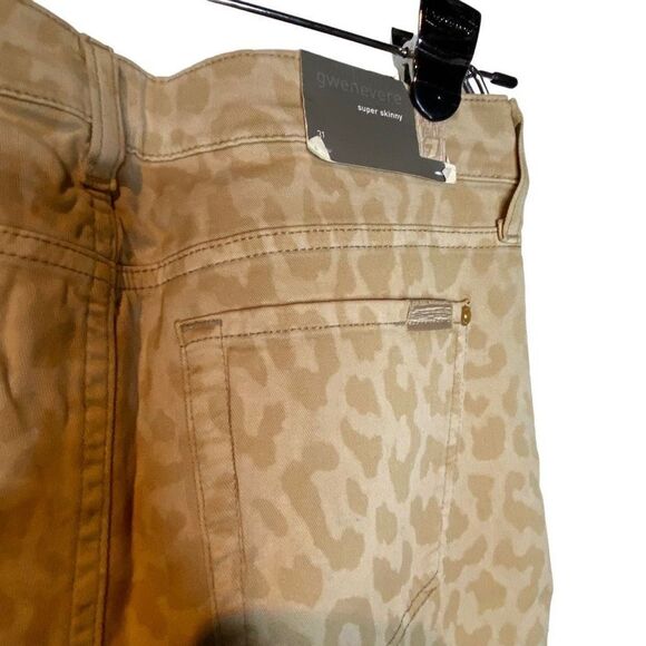 7 For All Mankind Gwenevere Cheetah print neutral super skinny jeans 31 $189 ret - Picture 3 of 9